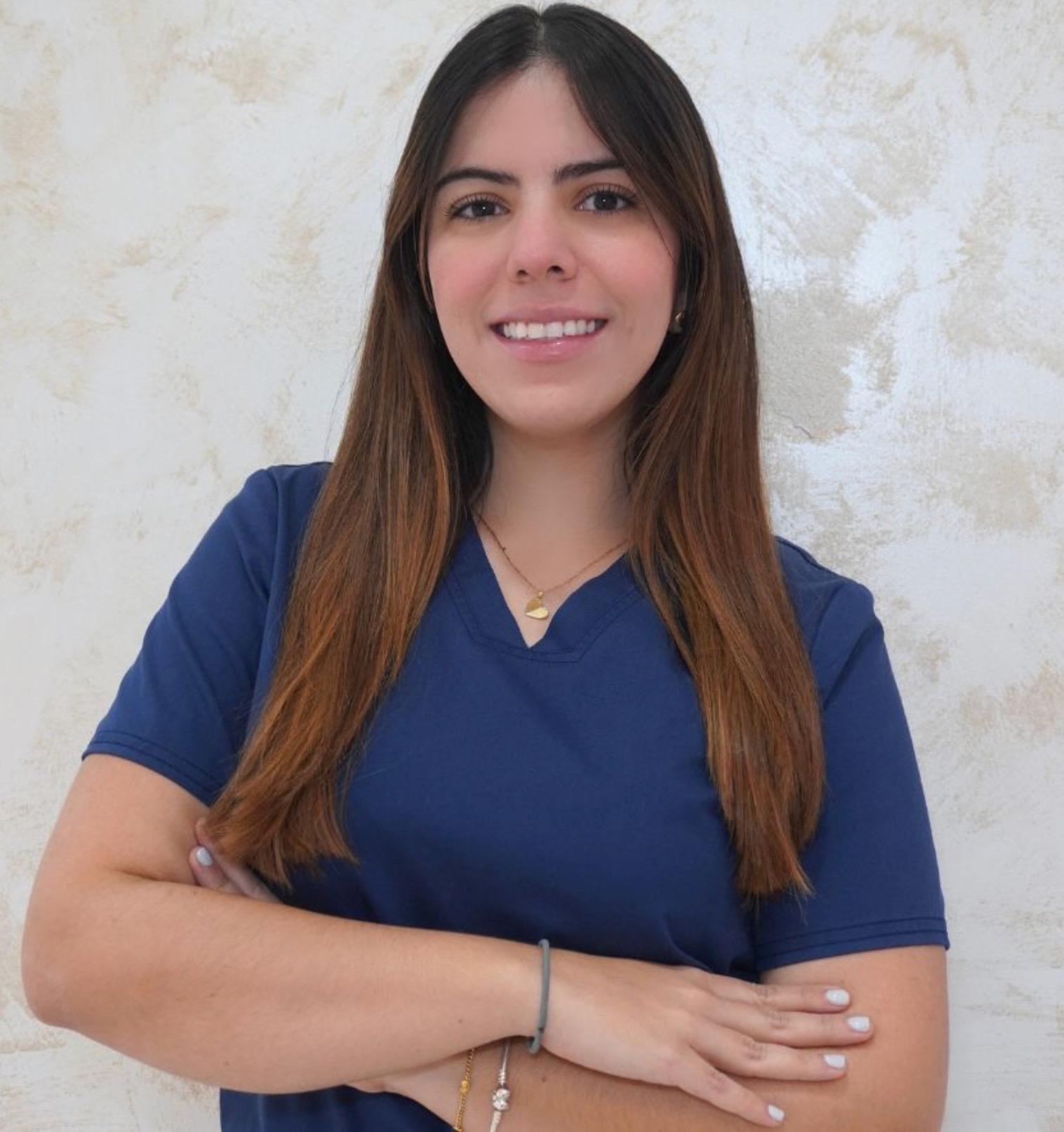 Dra. María de los Ángeles Álvarez Ortega, Médico Cirujana Capilar